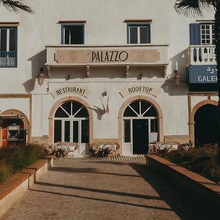 Le Palazzo Hotel Szavíra Kültér fotó