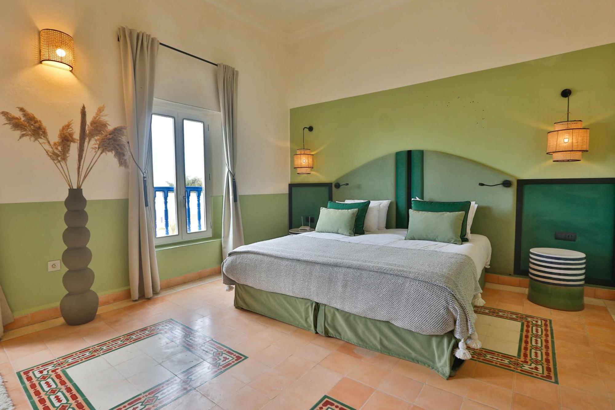 Le Palazzo Hotel Szavíra Kültér fotó