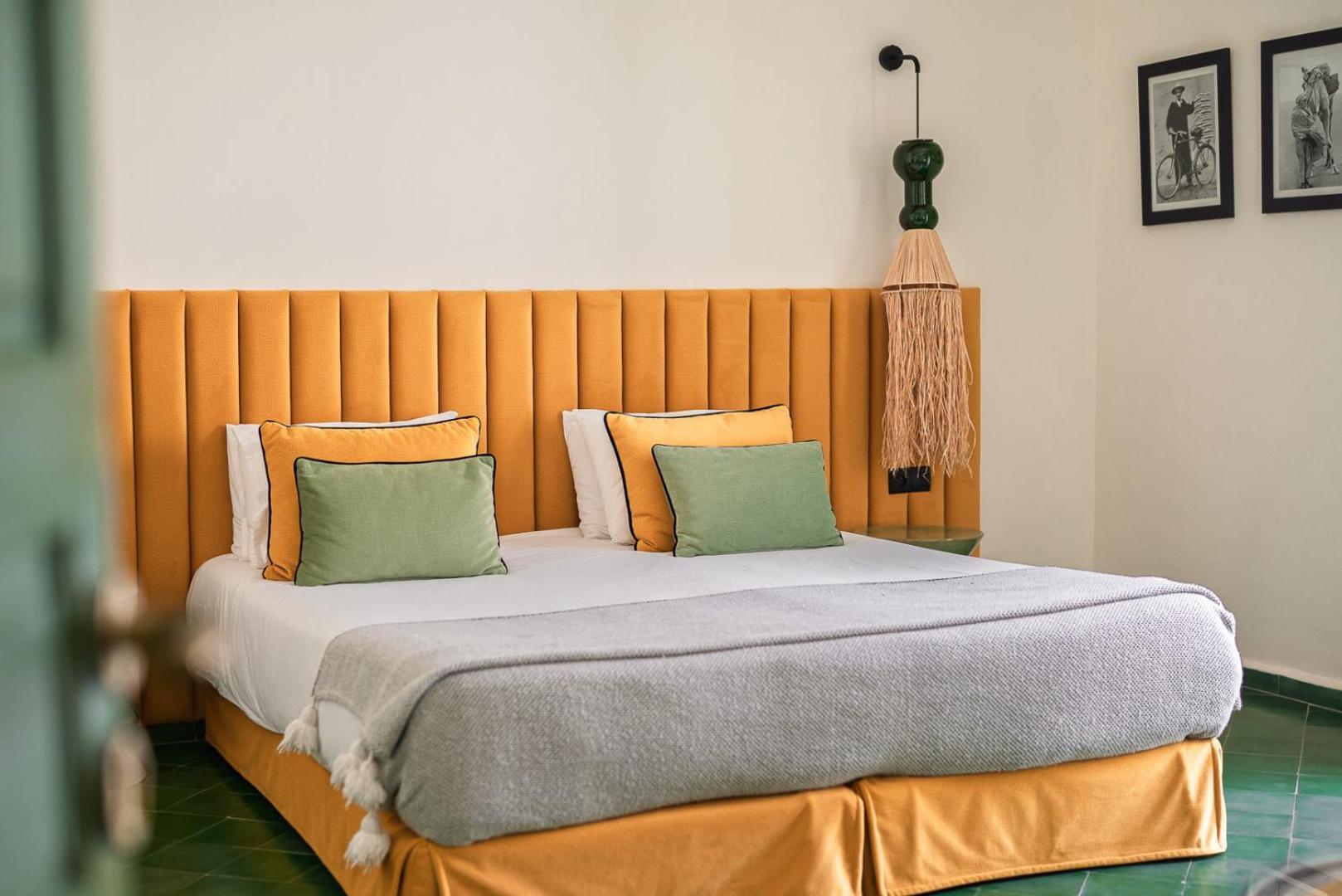 Le Palazzo Hotel Szavíra Kültér fotó